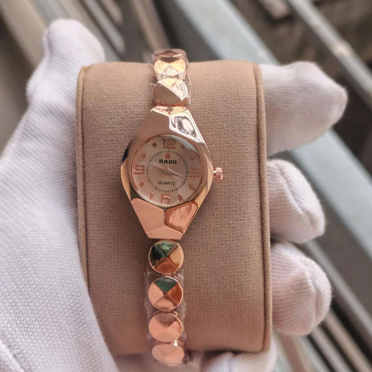 Rado Ladis Watch Model 5590 Chain Rose Golden  Dial 12, .6 ,  Colour Watch Ladis