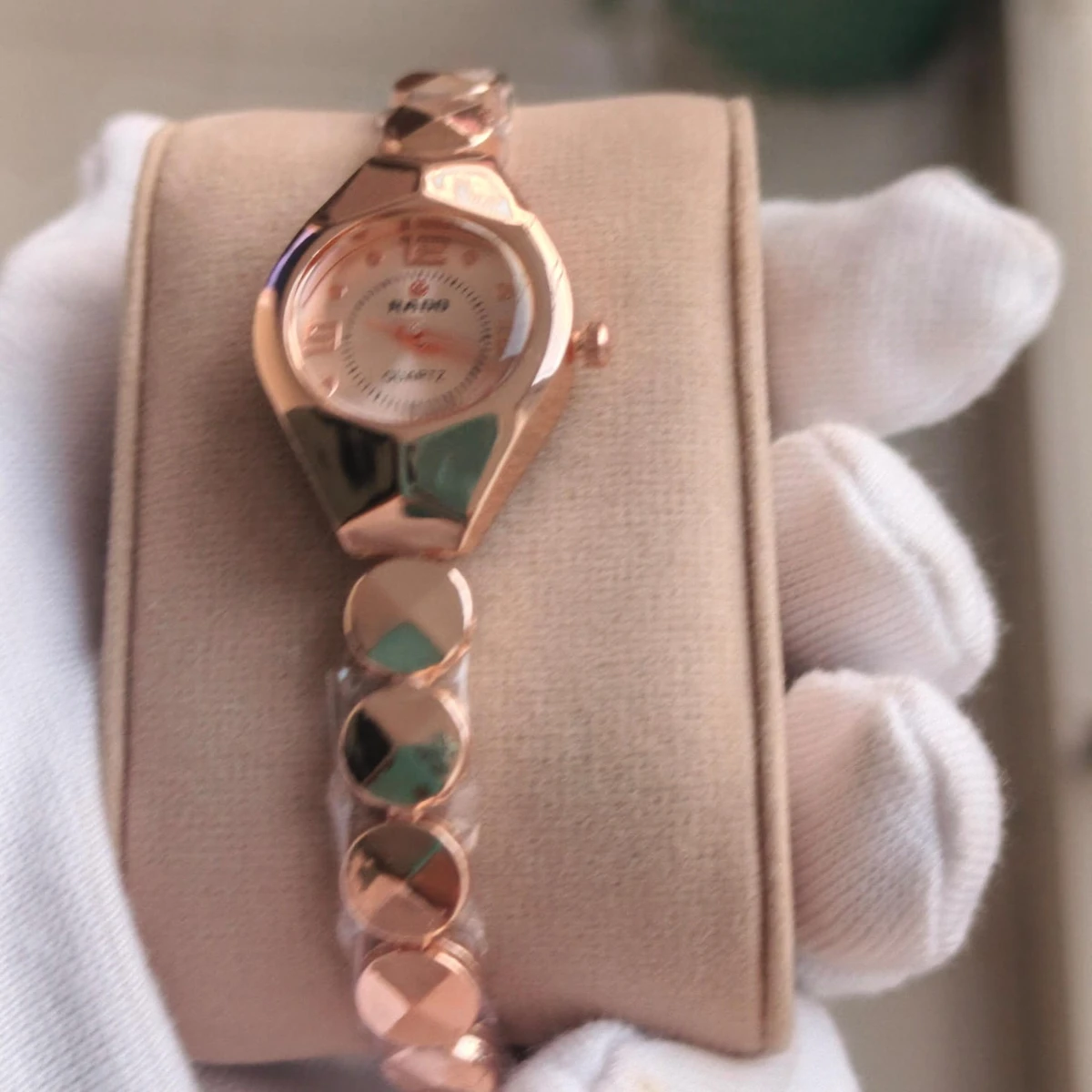 Rado Ladis Watch Model 5590 Chain Rose Golden  Dial 12, .6 ,  Colour Watch Ladis