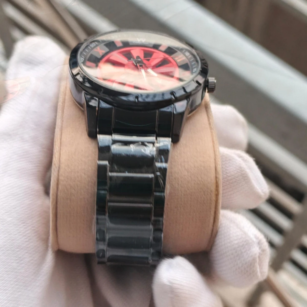 V9  WATCH MODEL 3040 CHAIN BLACK DIAL BLACK OR RED COLOUR WATCH FOR MAN + এক পিস ব্যাটারি ফ্রি