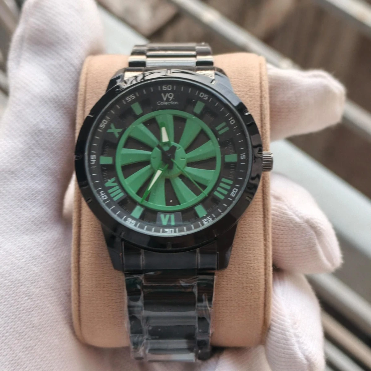 V9 WATCH MODEL 3040 CHAIN BLACK DIAL BLACK OR GREEN COLOUR WATCH FOR MAN + এক পিস ব্যাটারি ফ্রি