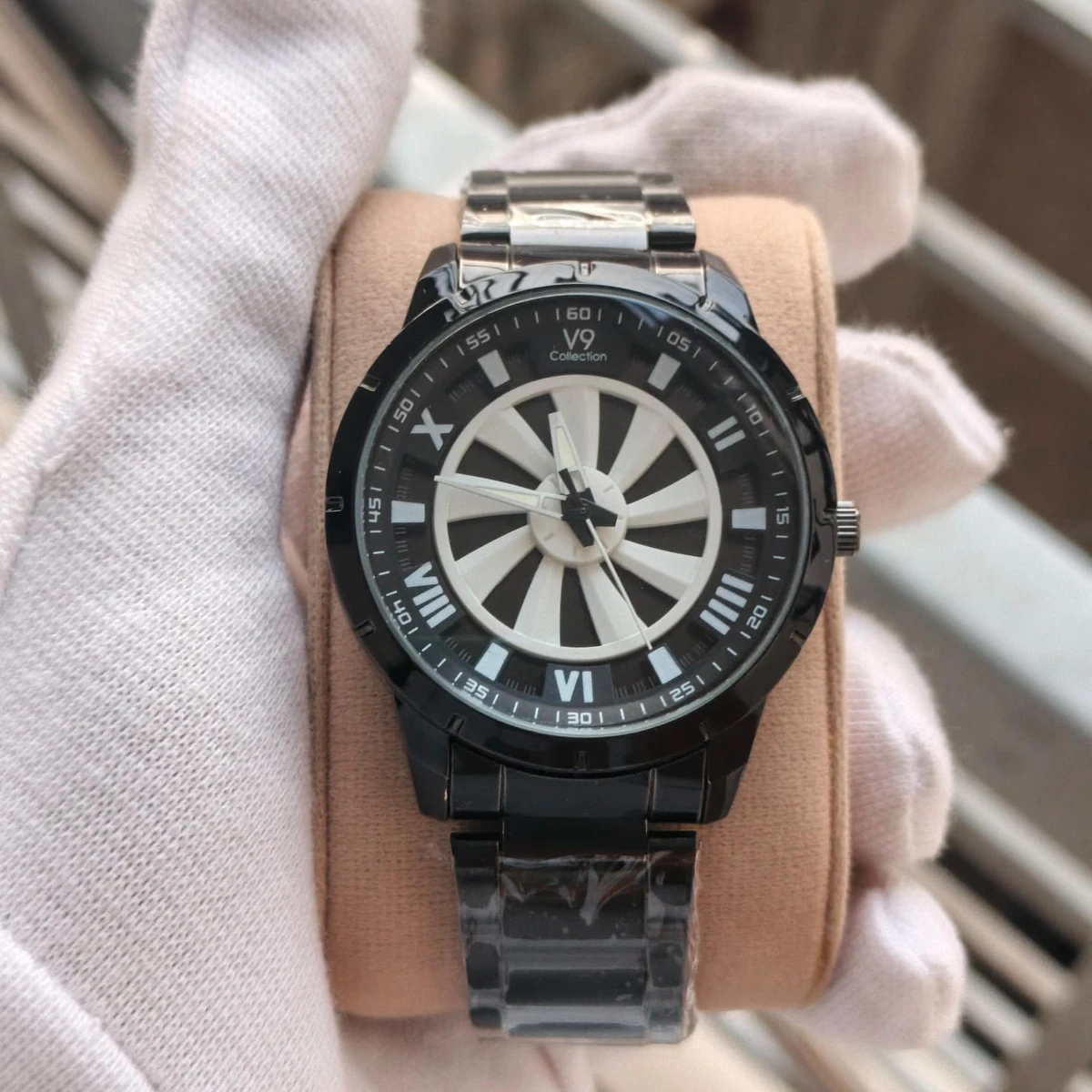 V9 WATCH MODEL 3040 CHAIN BLACK DIAL BLACK OR WHITE COLOUR WATCH FOR MAN + এক পিস ব্যাটারি ফ্রি