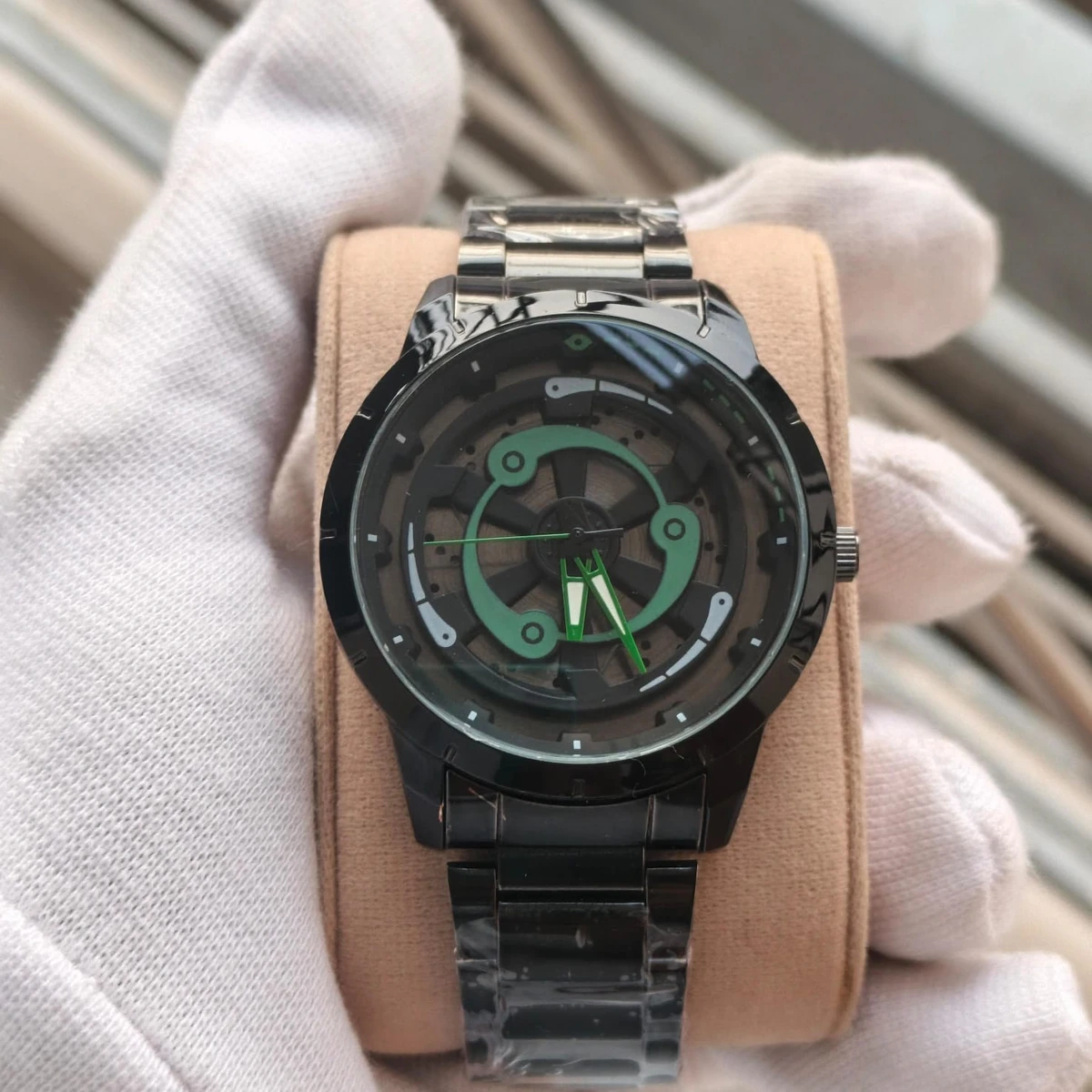 NEW WATCH MODEL 3050 CHAIN BLACK DIAL BLACK OR GREEN CHORKI COLOUR WATCH FOR MAN + এক পিস ব্যাটারি ফ্রি