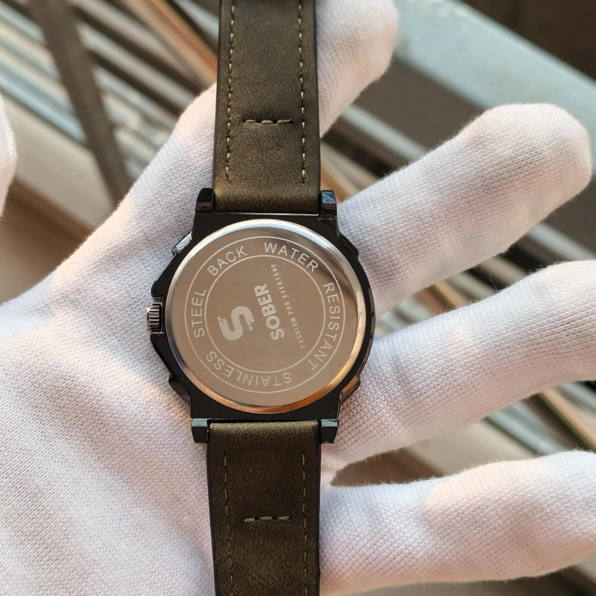 Sober Watch Model 890 Premium Watch Belt Olves Green Dial Black Colour Watch For Man + এক পিস ব্যাটারি ফ্রি।