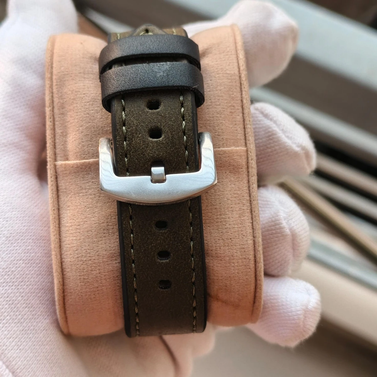 Sober Watch Model 890 Premium Watch Belt Olves Green Dial Black Colour Watch For Man + এক পিস ব্যাটারি ফ্রি।