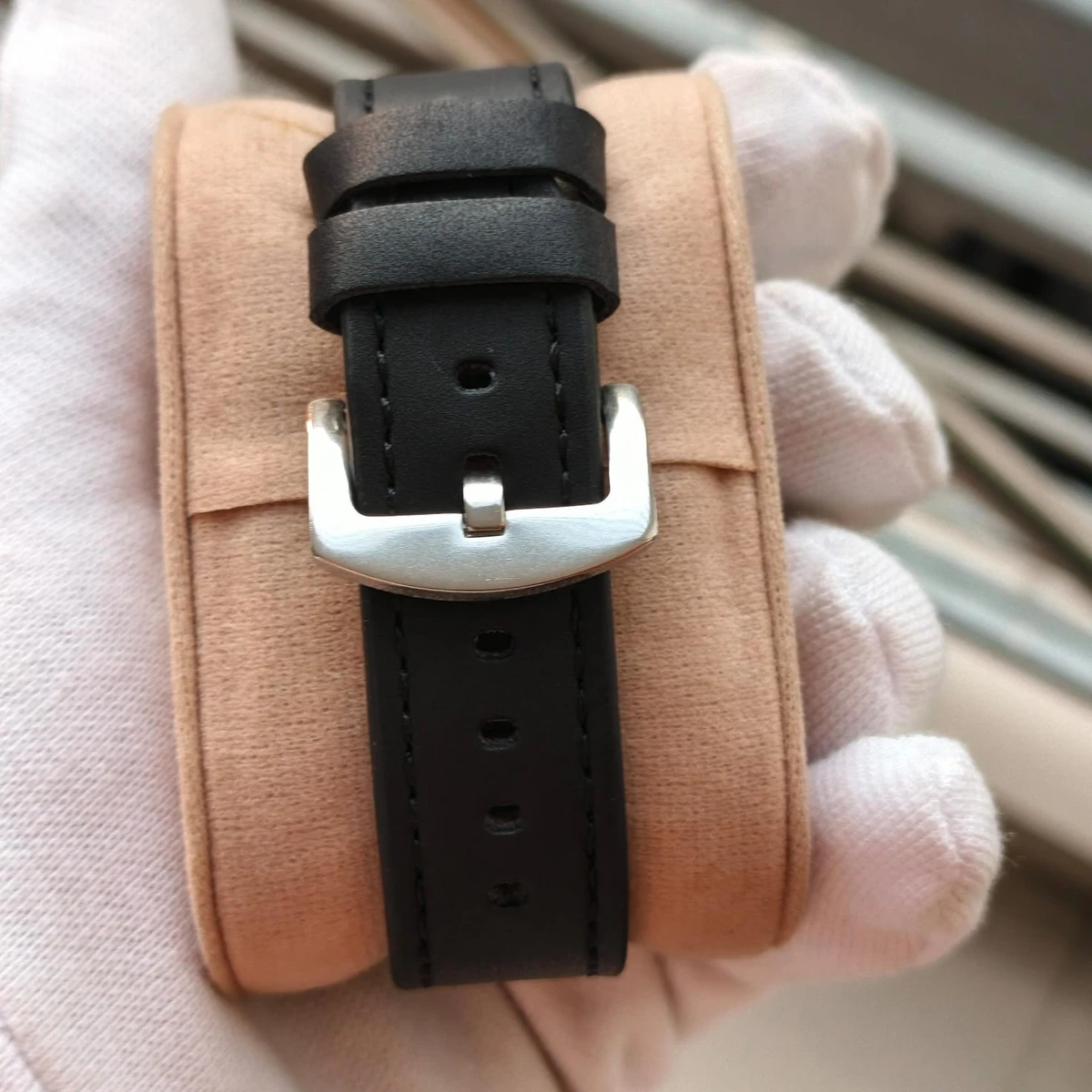 Sober Watch Model 890 Premium Watch Belt Black Dial Black Colour Watch For Man + এক পিস ব্যাটারি ফ্রি।