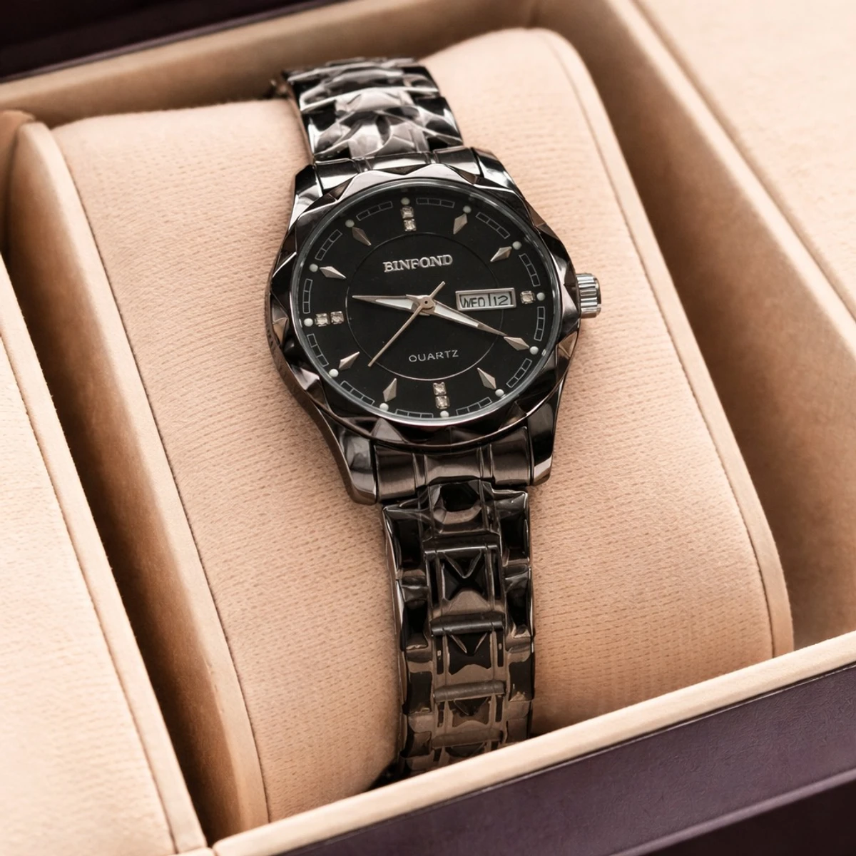 Luxury Binbond Stainless Steel Classic Waterproof Watch for Women Full black