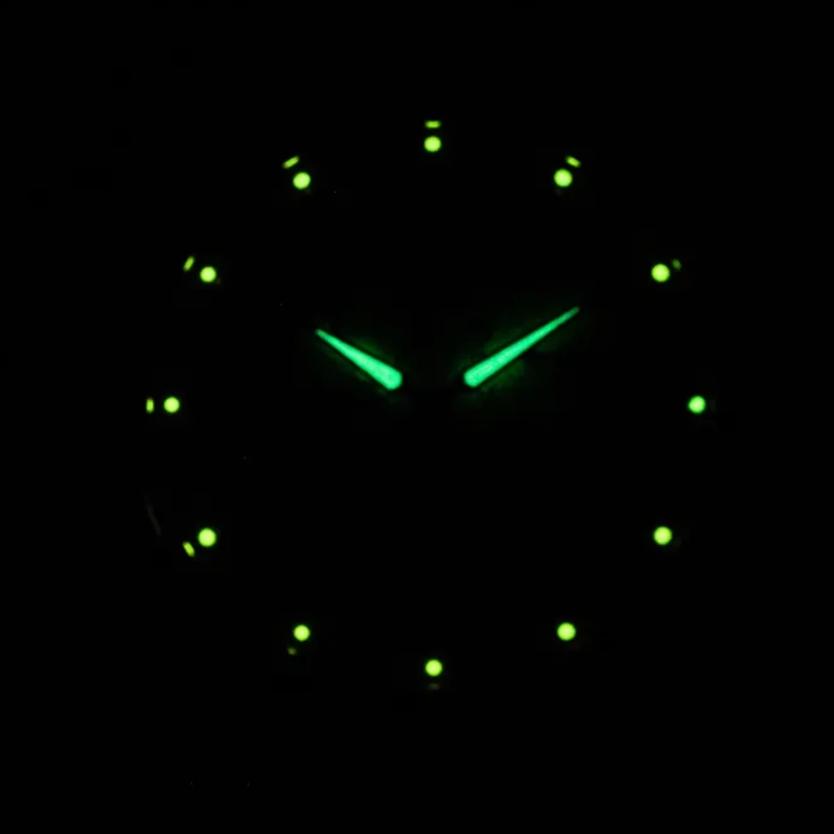 POEDAGAR WATCH MODEL 3030 Full Golden  Colour Watch For Man + এক পিস ব্যাটারি ফ্রি।