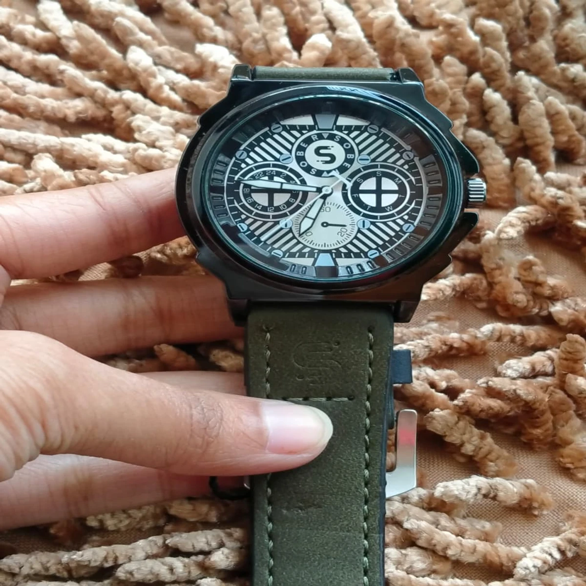 Sober Watch Model 990 Premium Watch Belt Olive Dial White Colour Watch For Man