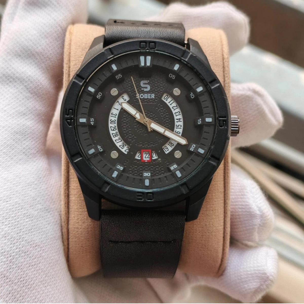 Sober Watch Model 995 Premium Watch Belt Ash Dial Black Colour Watch For Man