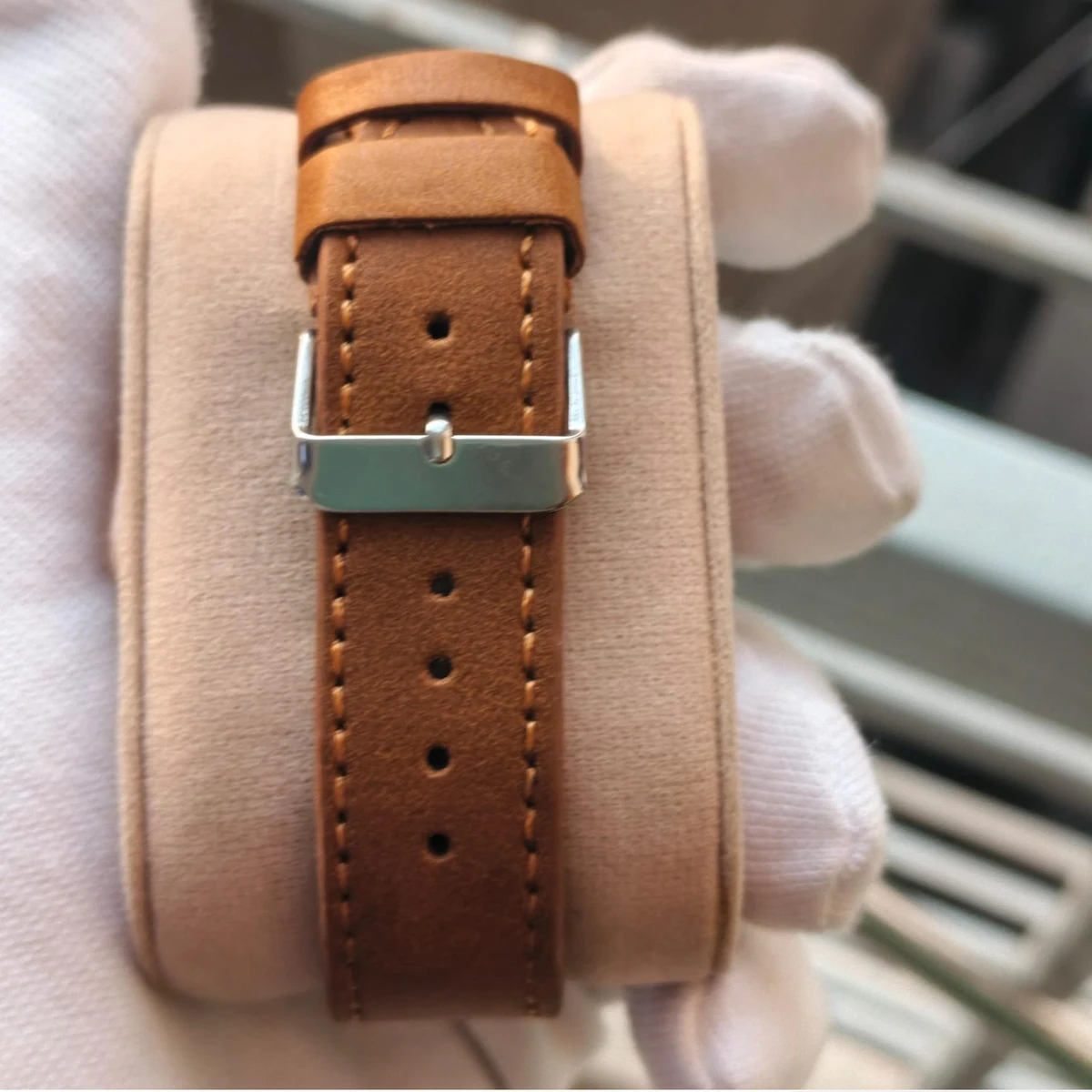 Sober Watch Model 985 Premium Watch Belt Brown Dial Black Colour Watch For Man